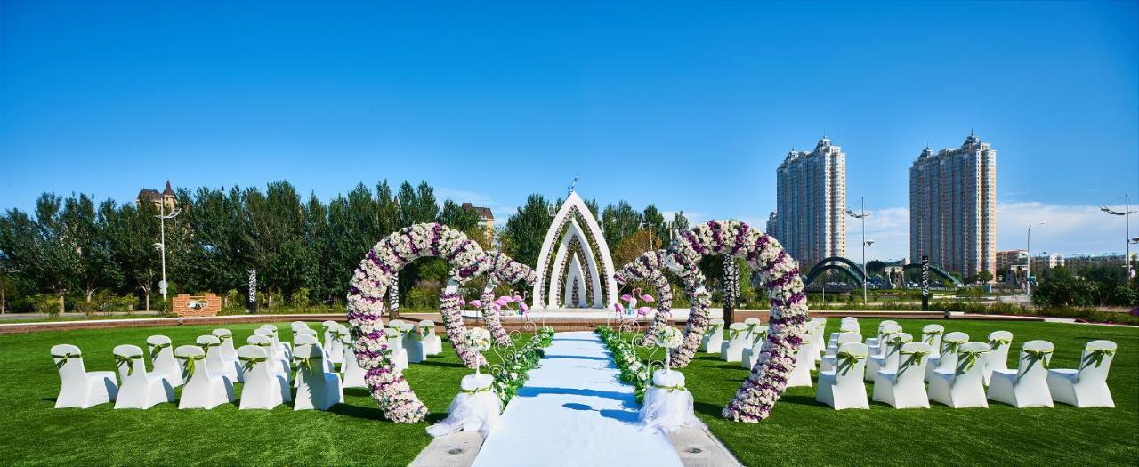 ホテル Wanda Realm チチハル エクステリア 写真