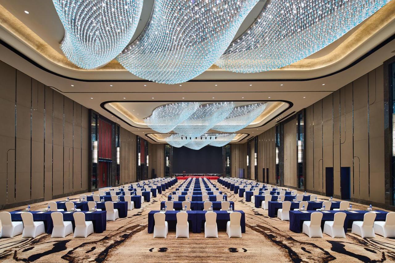 ホテル Wanda Realm チチハル エクステリア 写真